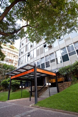 Facciata della struttura