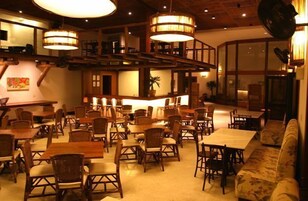 Bar (en la propiedad)