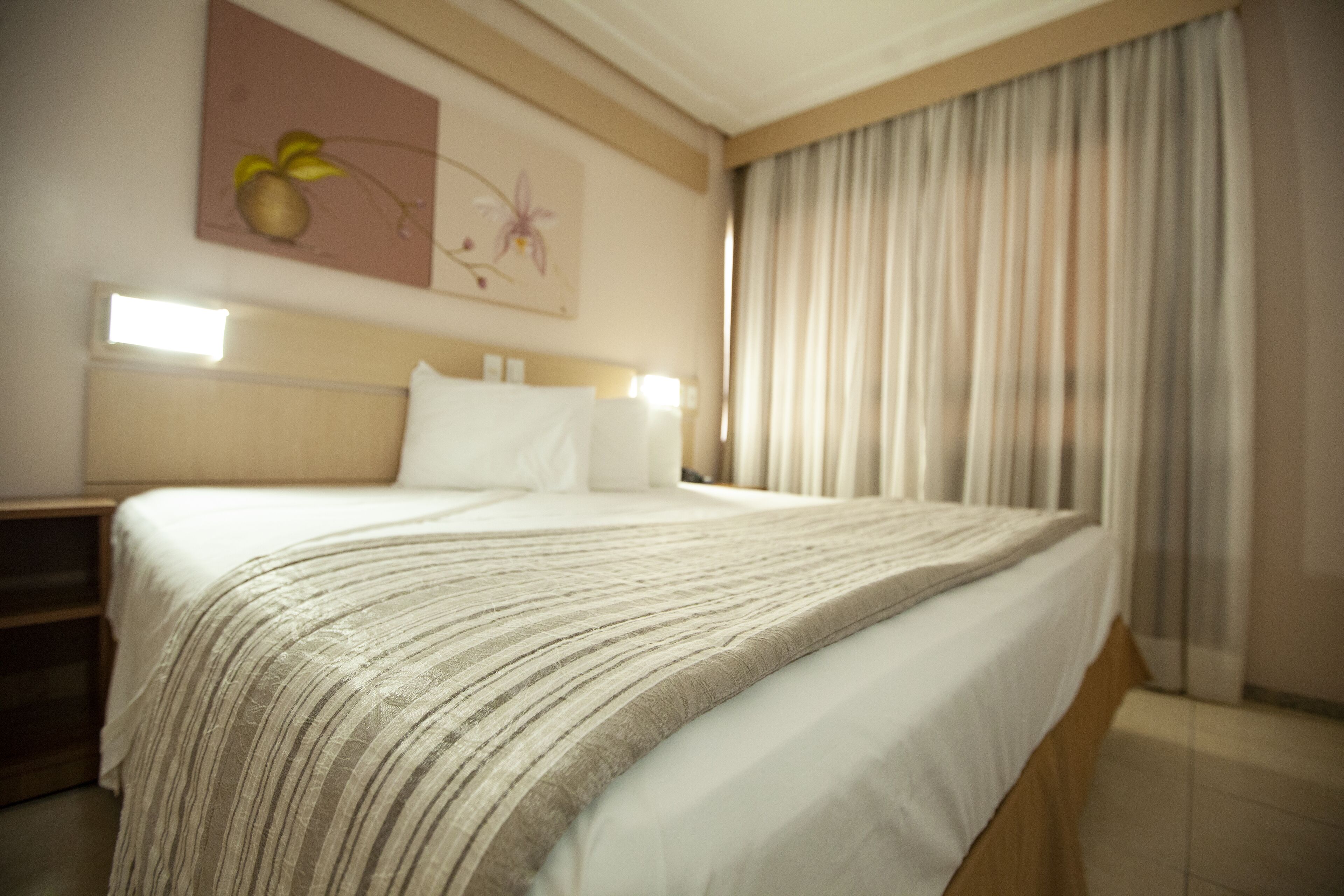 Premium Double Room | Minibar, in-room safe, desk, free cribs/infant beds