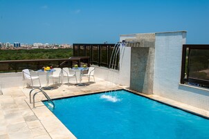 Piscina externa