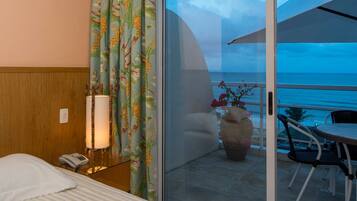 Super Deluxe Apartment, Balcony, Sea View Single | Sacada