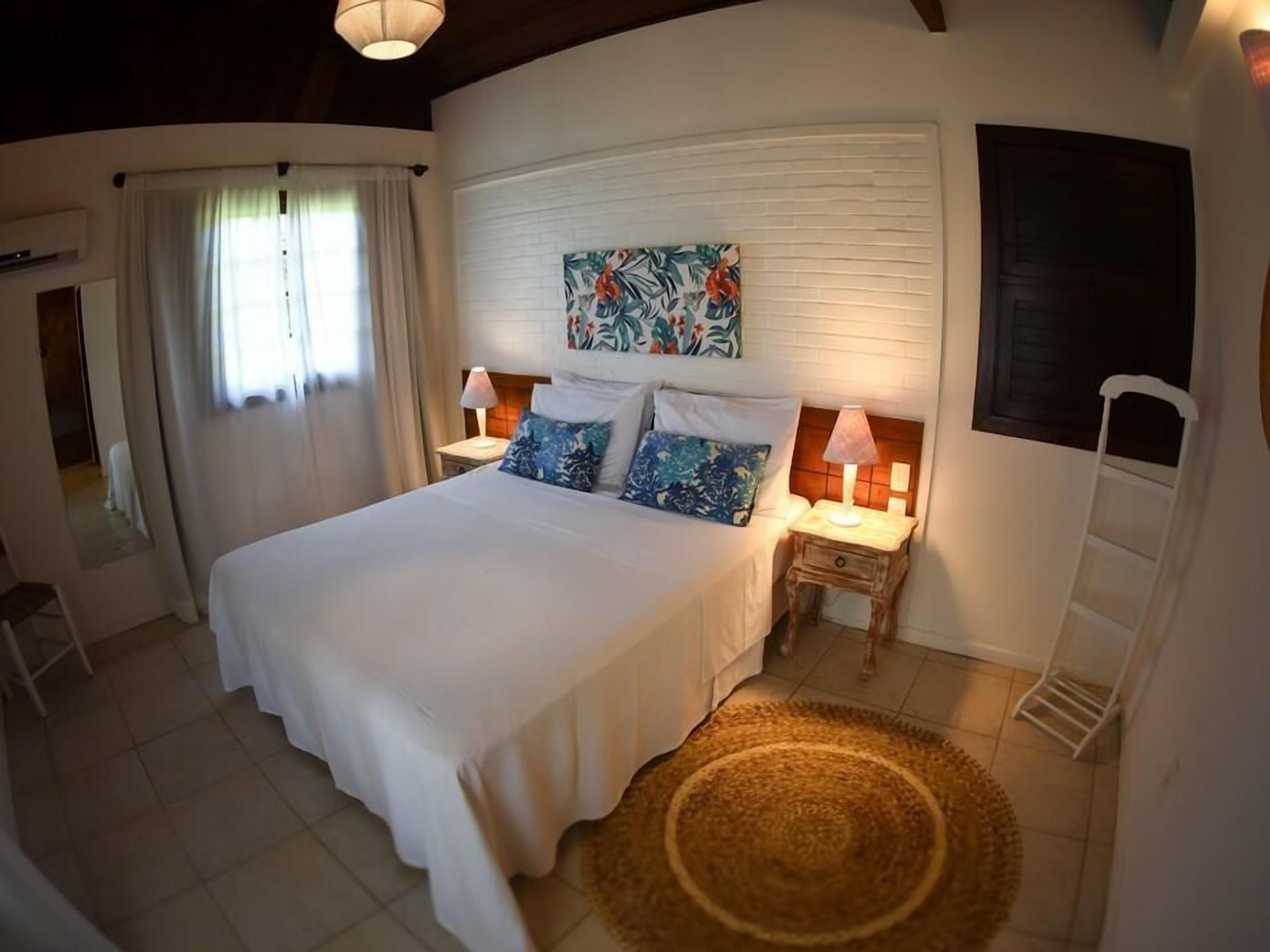 Pillow-top beds, minibar, in-room safe, blackout curtains