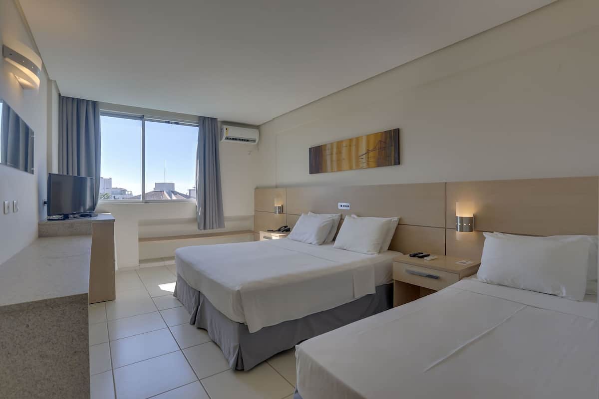 Superior Apartment | Minibar, in-room safe, free WiFi, bed sheets