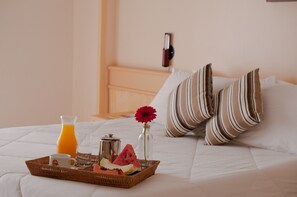 Een minibar, een kluis op de kamer, verduisterende gordijnen