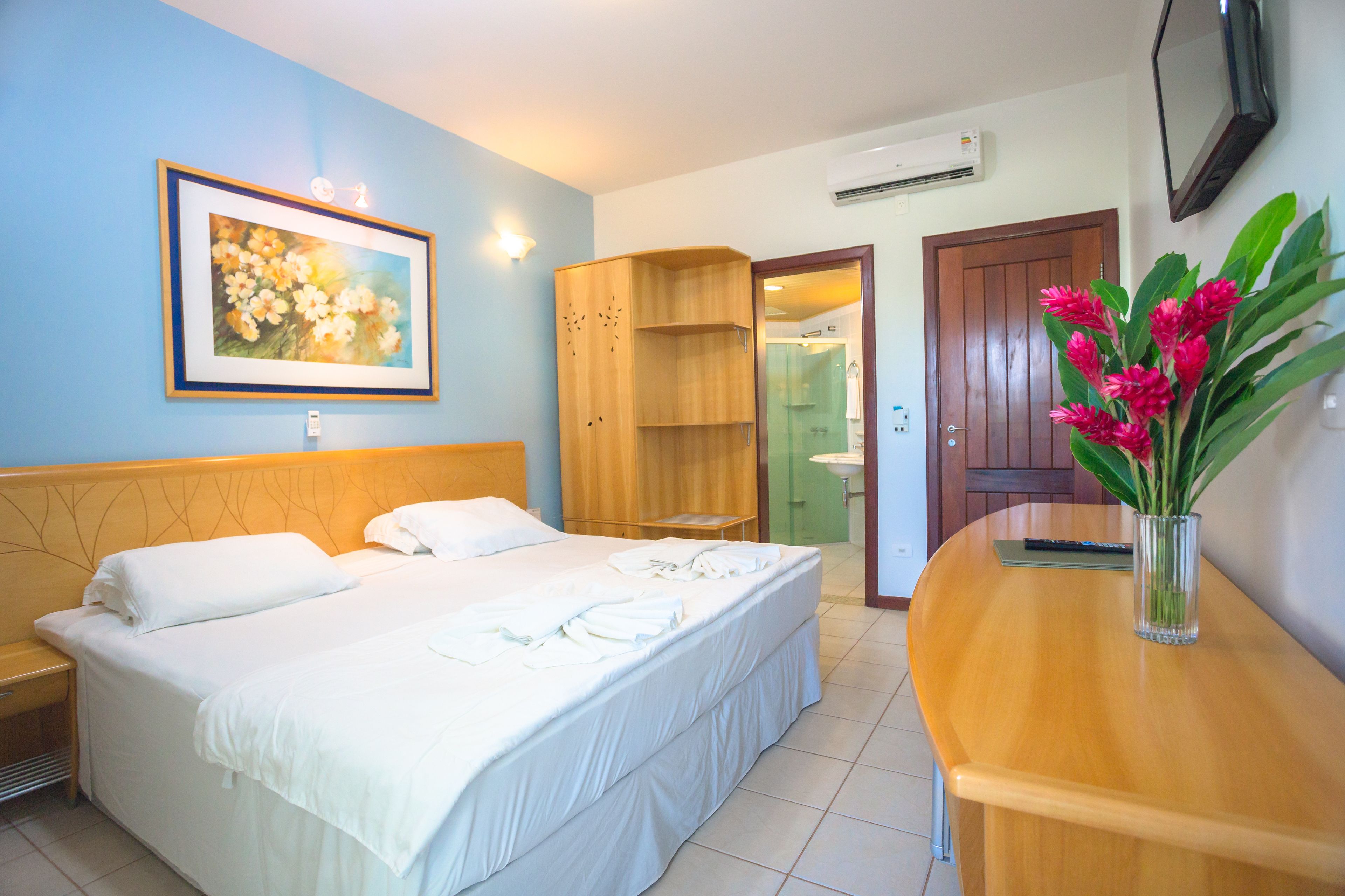 minibar, in-room safe, blackout curtains, free wifi