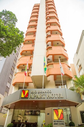 Front of property - Rio Branco Apart Hotel (Florianópolis)
