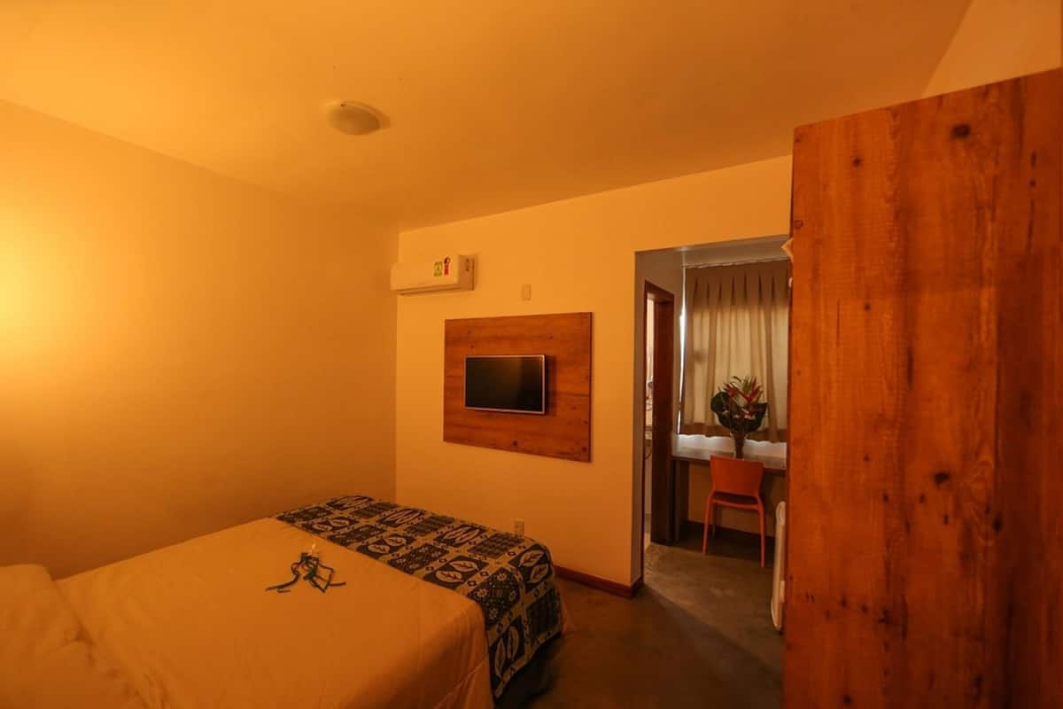 Minibar, in-room safe, blackout curtains, free WiFi