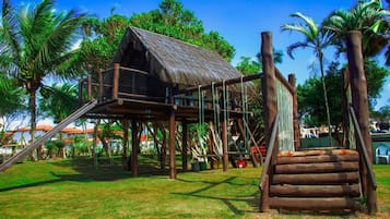 Außen-Kinderspielplatz