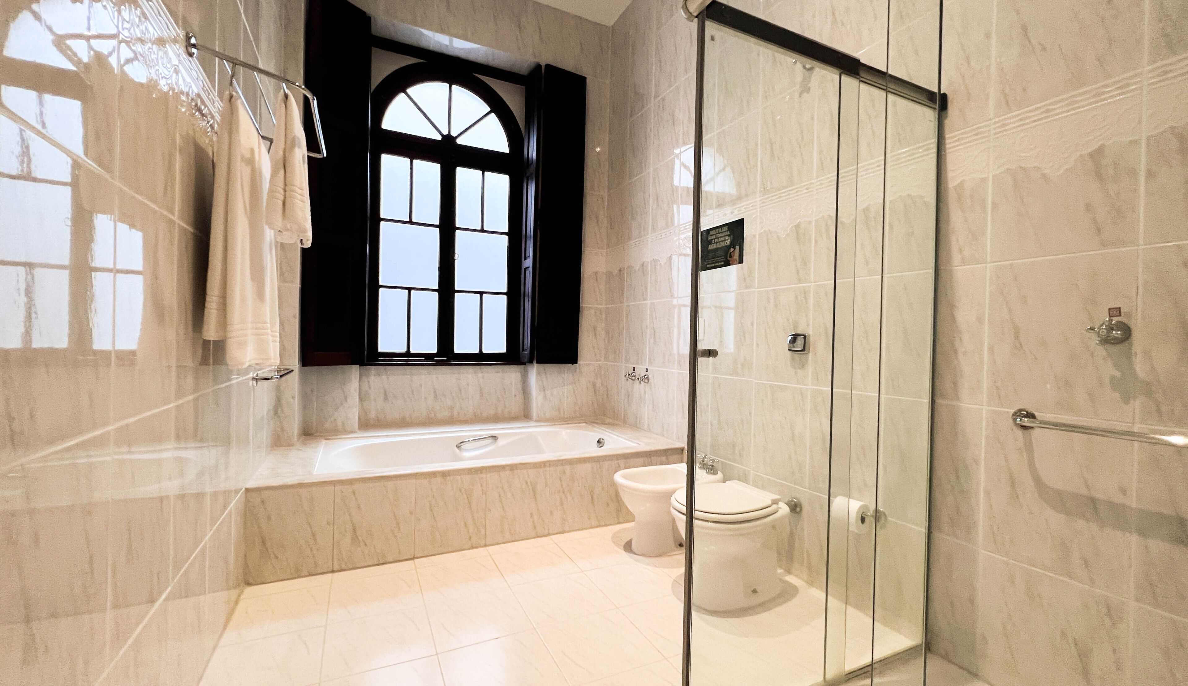 luxury suite, 1 king bed | bathroom | shower, free toiletries, hair dryer, towels