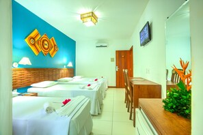 Quarto Familia | Minibar, in-room safe, free WiFi, bed sheets - Terra Boa Hotel Boutique (Itacaré)