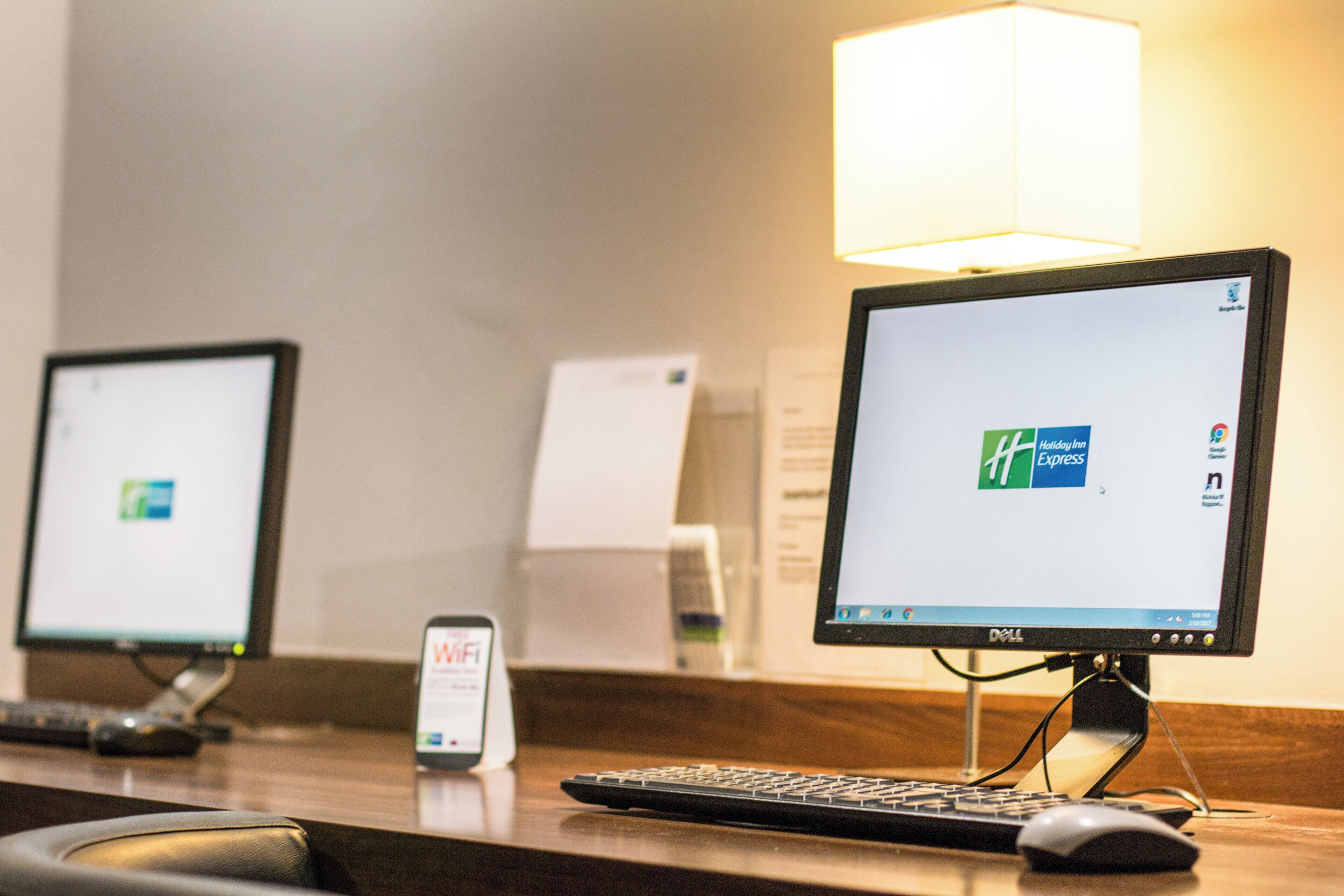 Photo - Holiday Inn Express London Heathrow T5 by IHG