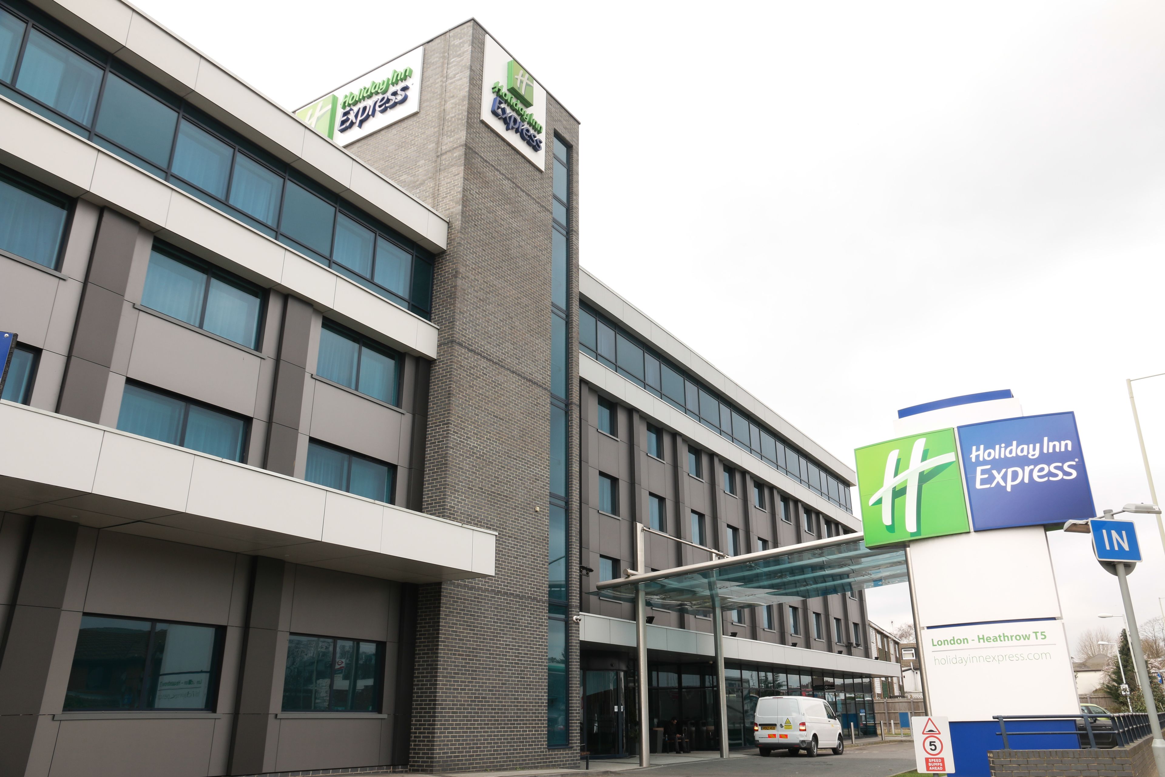 Foto - Holiday Inn Express London Heathrow T5 by IHG