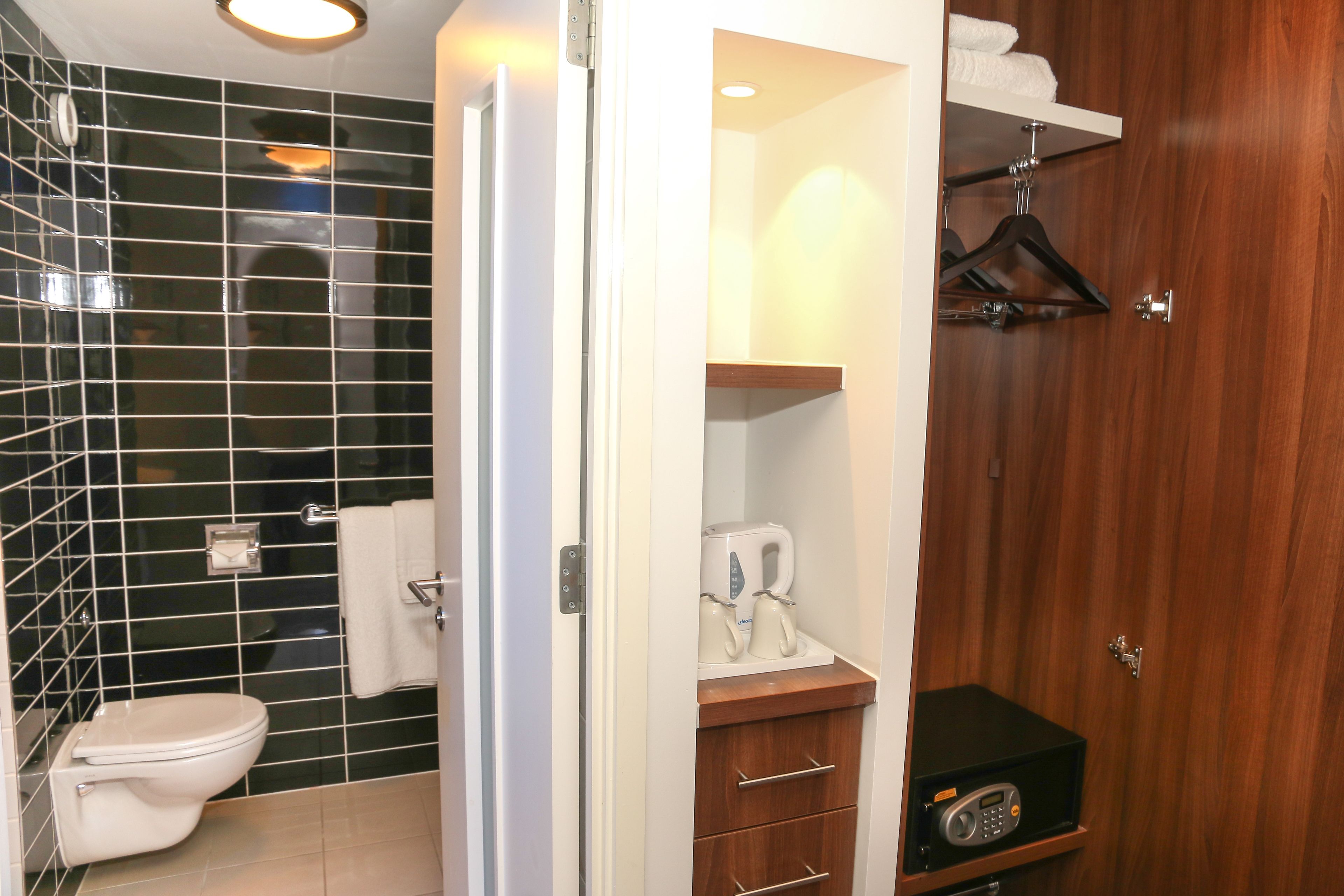 Foto - Holiday Inn Express London Heathrow T5 by IHG