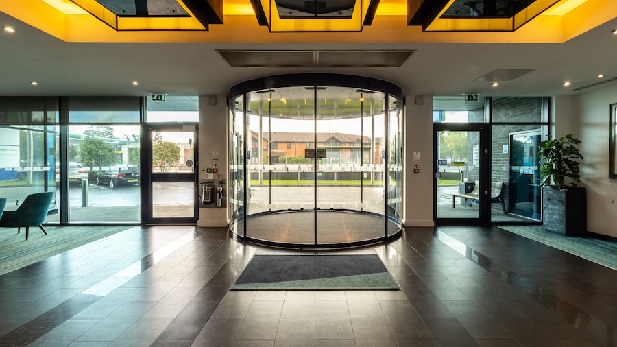 Holiday Inn Express London Heathrow T5 by IHG