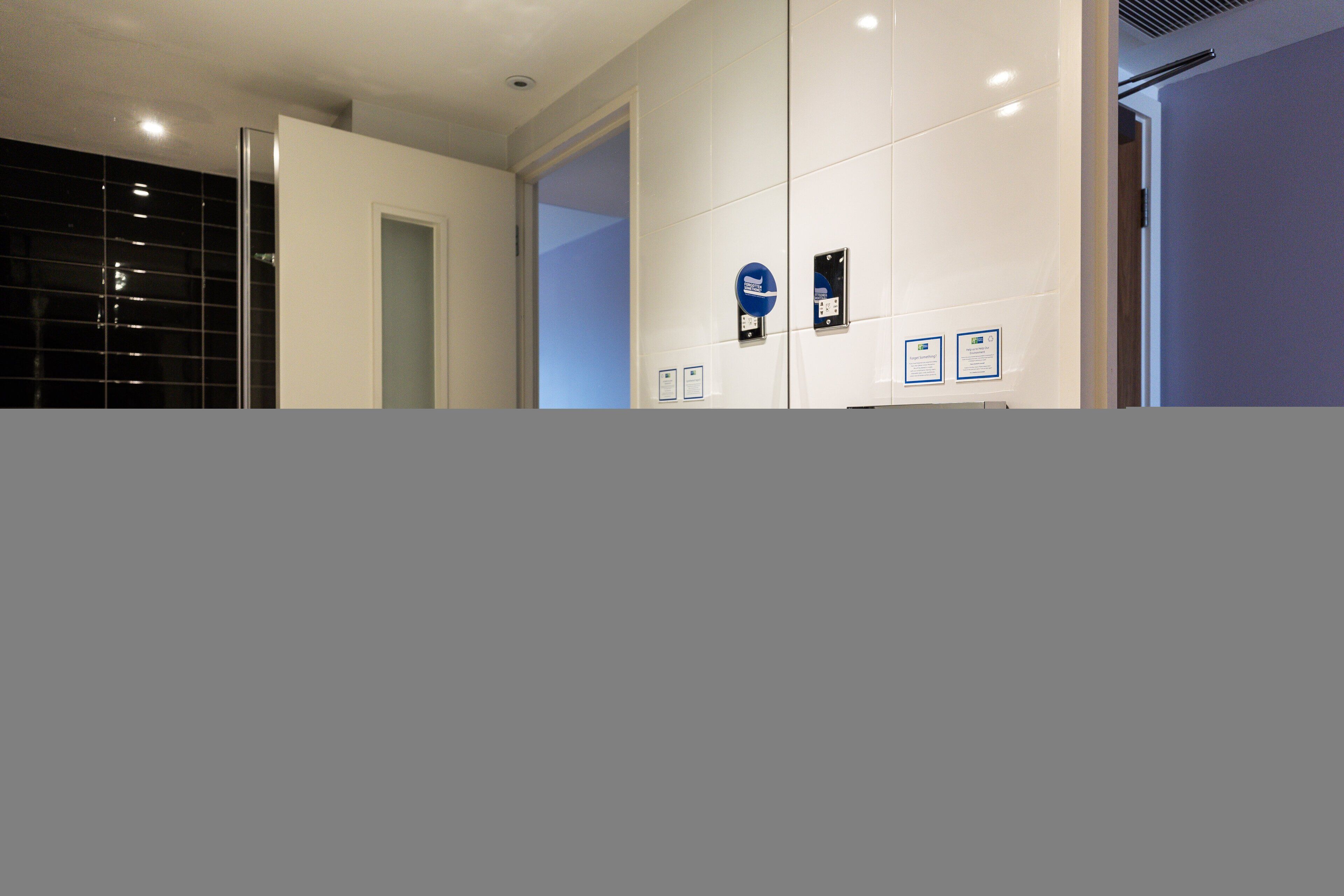 Foto - Holiday Inn Express London Heathrow T5 by IHG