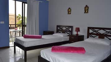 Deluxe 2 Bedroom Sea View 1 | 다리미/다리미판