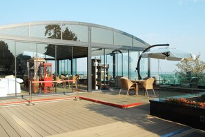 Terrace/patio - Celik Palace Hotel Convention Center & Thermal SPA (Bursa)