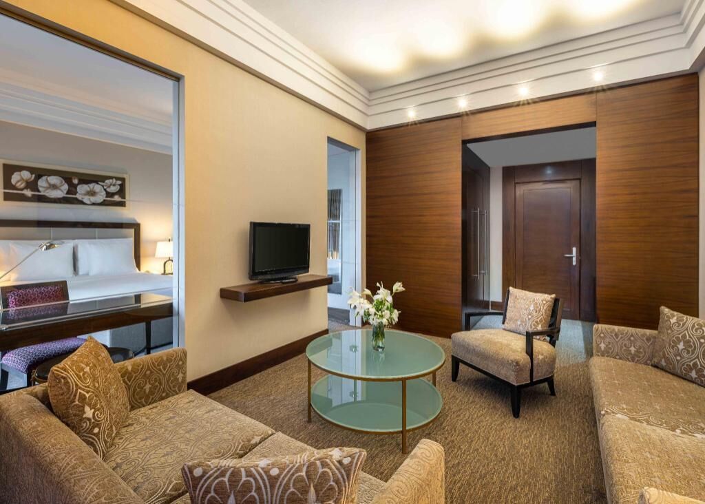 Premium bedding, minibar, in-room safe, soundproofing