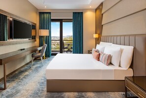 Deluxe Room, City View