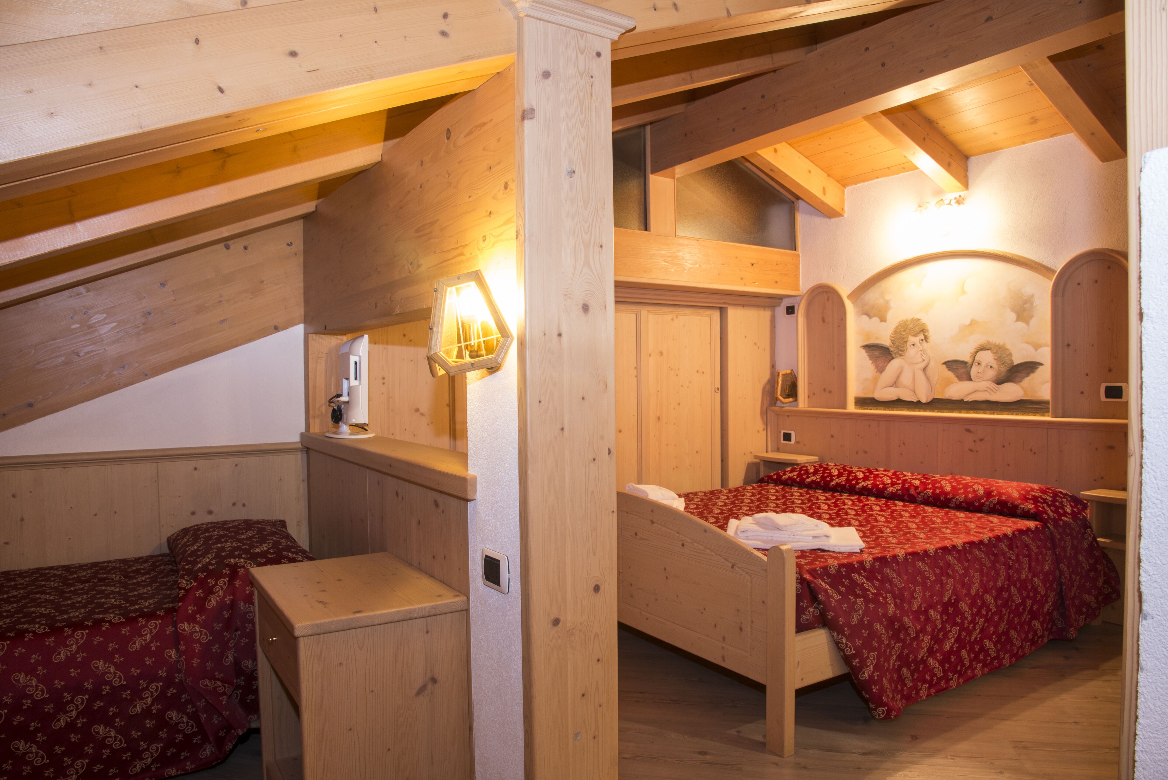 in-room safe, desk, blackout curtains, soundproofing