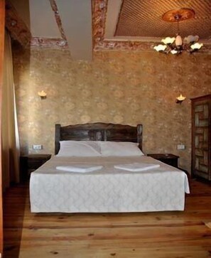 Desk, WiFi - Daisy Hotel Istanbul (Istanbul)