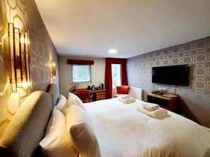 Soundproofing, iron/ironing board, bed sheets
