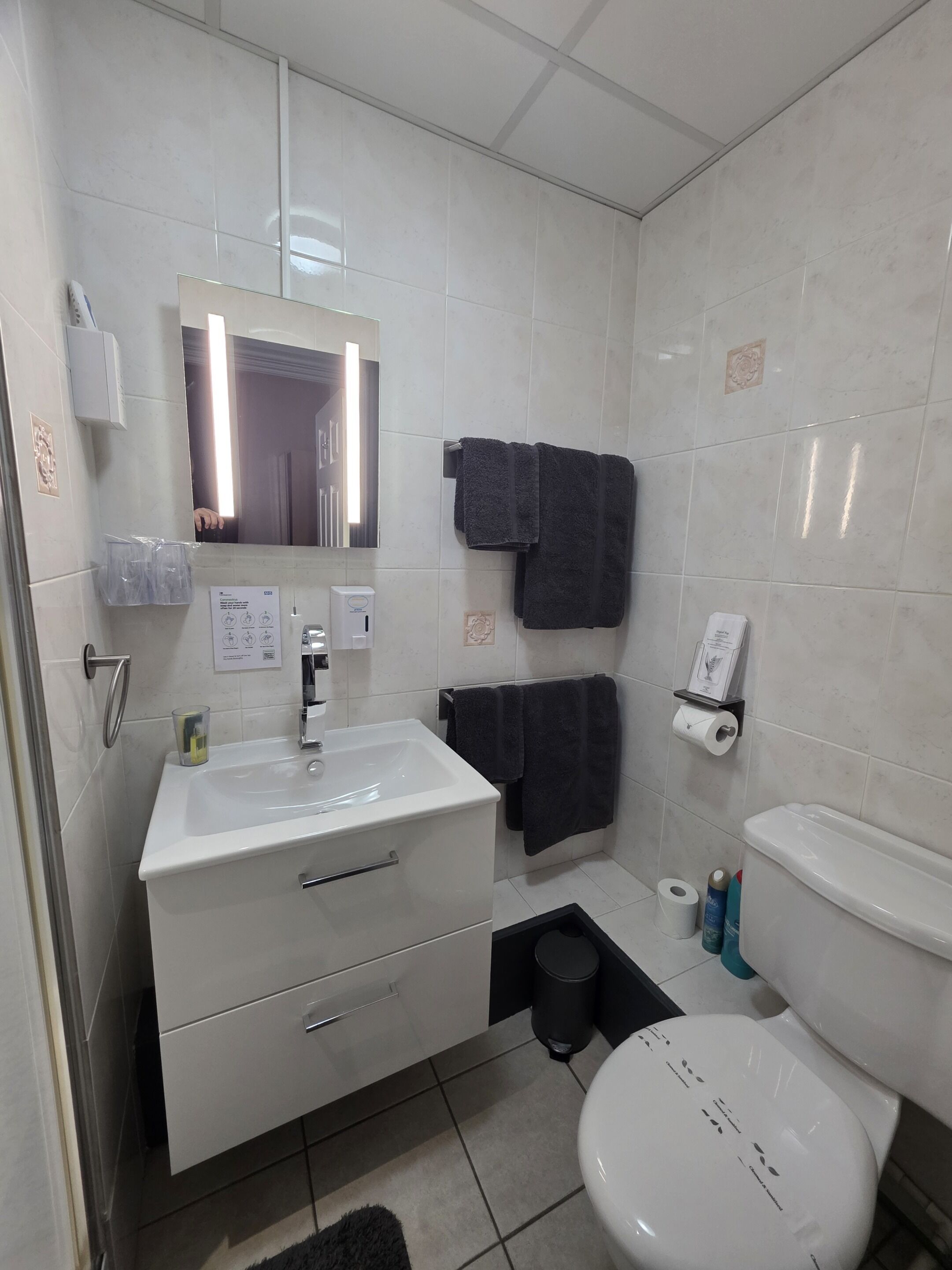 Chambre Double, salle de bains attenante | Salle de bain