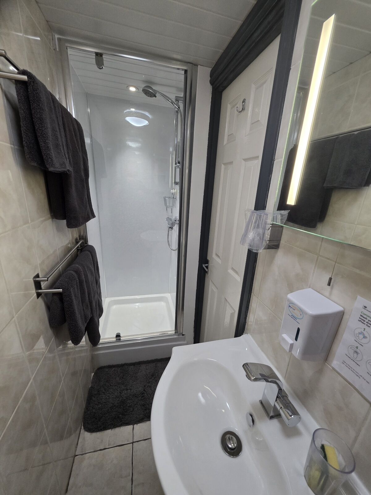 Superior Double Room, Ensuite | Bathroom