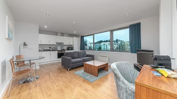 32-Zoll-Flachbildfernseher mit Digitalempfang, Fernseher