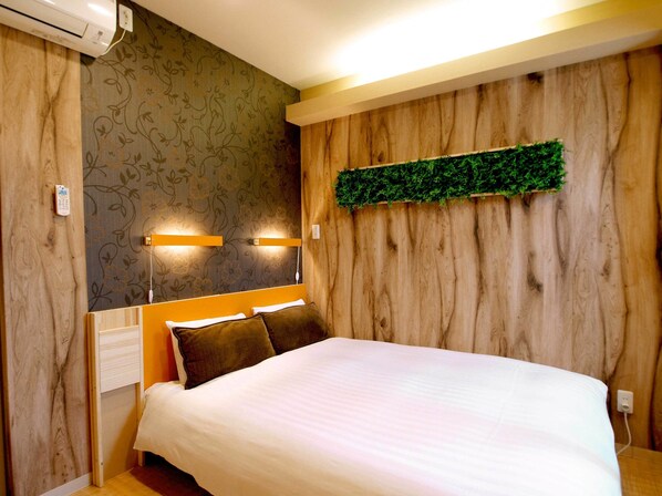 Chambre Double, salle de bains privée