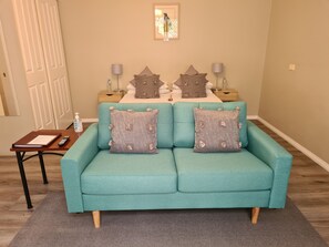 高級寢具、羽絨被、舒適加層、迷你吧