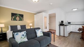 Premium bedding, down duvets, pillow-top beds, minibar