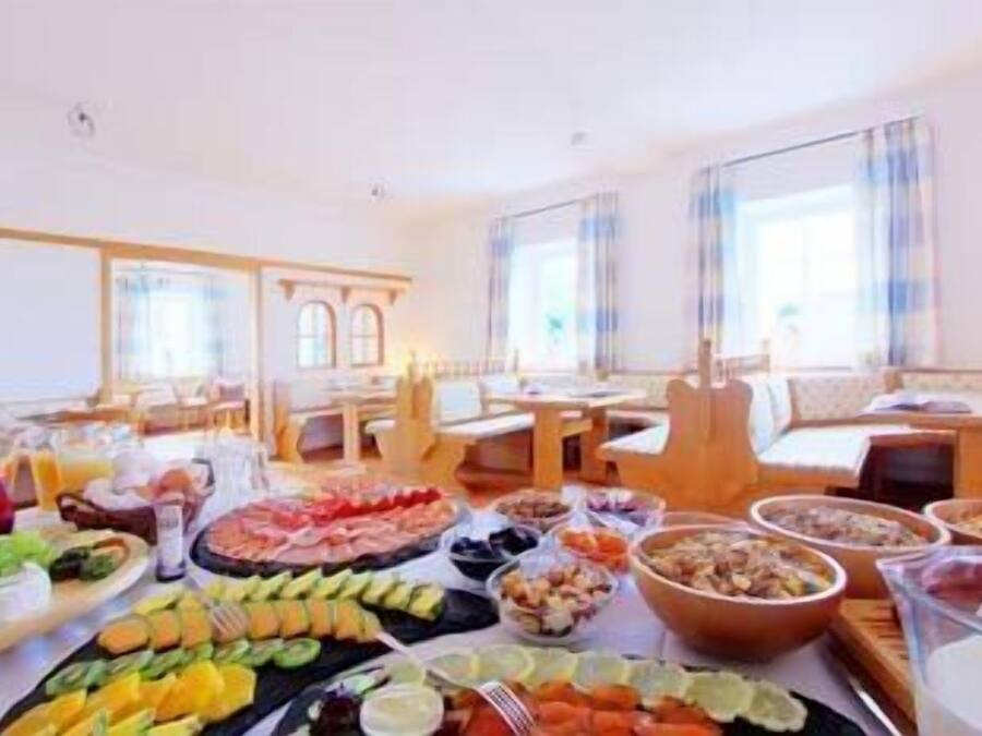 Daily buffet breakfast (EUR 10 per person)