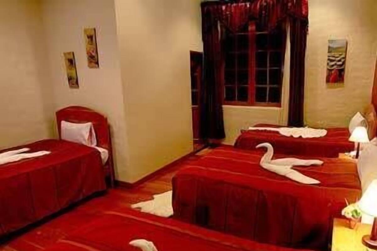 Desk, rollaway beds, free WiFi