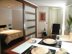 Basic Suite, 1 Bedroom, Kitchen | In-room safe, individually decorated, iron/ironing board, free WiFi - Santiago Suite Apartment (Santiago)