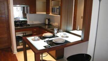 ๋ฒ ์ด์ง ์ค์ํธ, ์นจ์ค 1๊ฐ, ์ฃผ๋ฐฉ | ์ ์ฉ ์ฃผ๋ฐฉ | ๋์ฅ๊ณ , ์ ์๋ ์ธ์ง, ์ค๋ธ, ์กฐ๋ฆฌ ๋๊ตฌ/์ ์/์ฃผ๋ฐฉ ๊ธฐ๊ตฌ