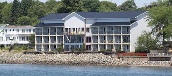Saint Andrews Inn & Suites