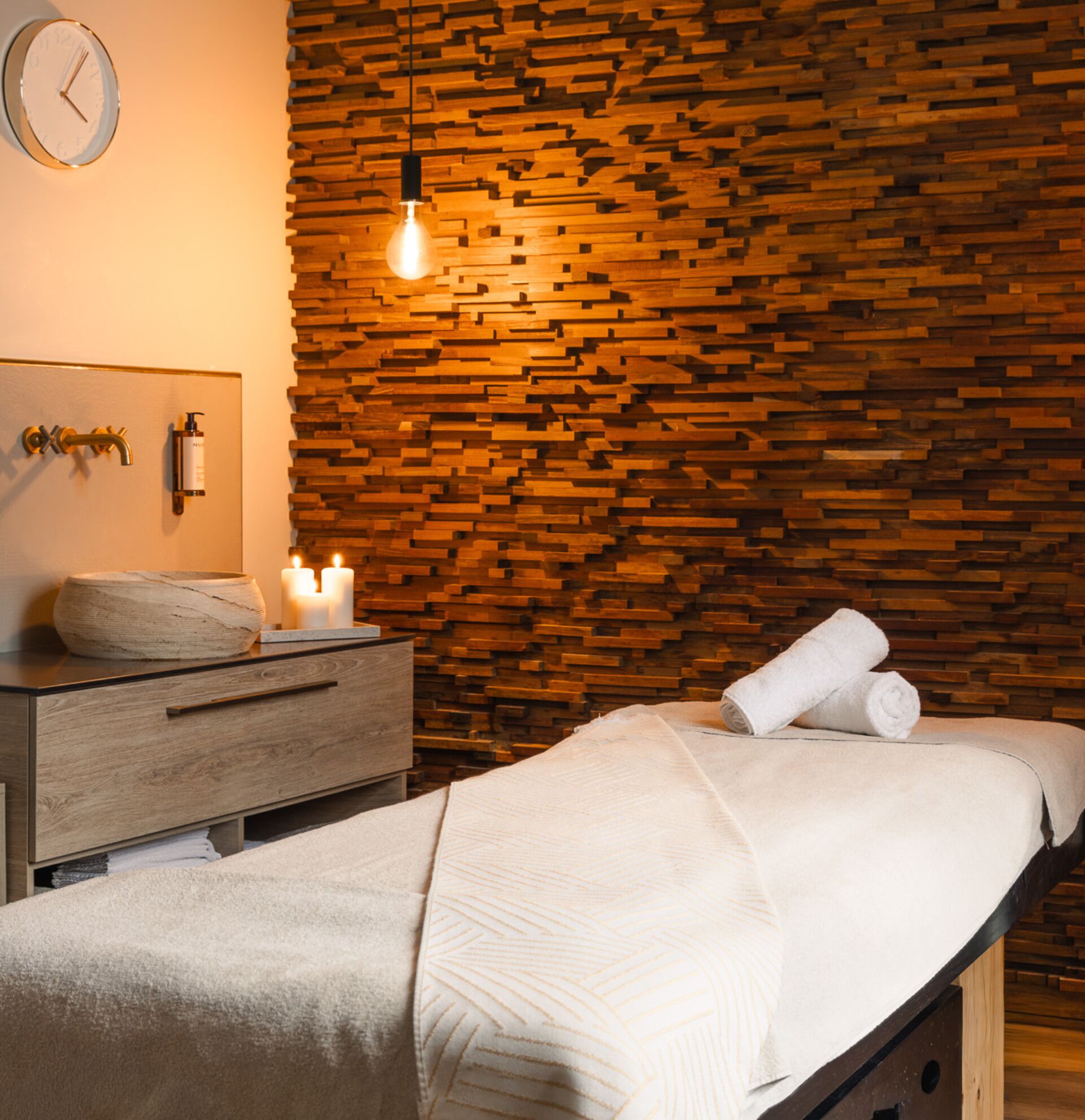 Behandlingsrum til par, sauna, boblebad, dampbad, tyrkisk bad/hammam