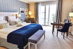 Literie de qualité supérieure, matelas Select Comfort, minibar