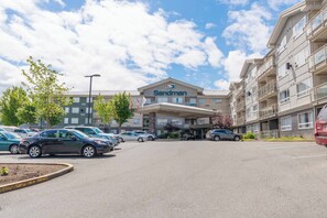 Exterior - Sandman Hotel & Suites Abbotsford (Abbotsford)