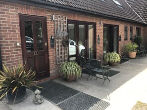 Standard Apartment, Ensuite | Exterior