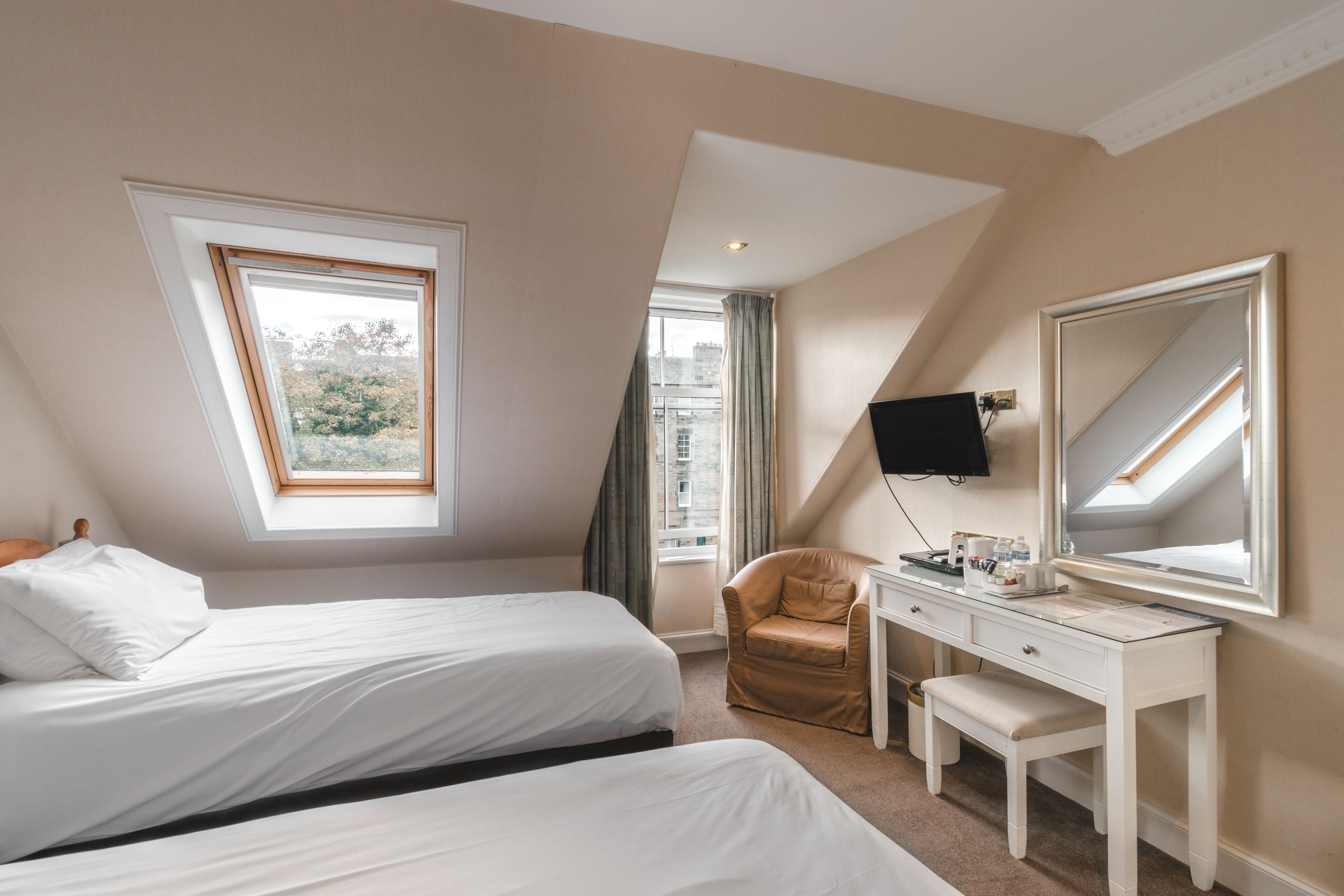 standard twin room, ensuite | 1 bedroom, free wifi