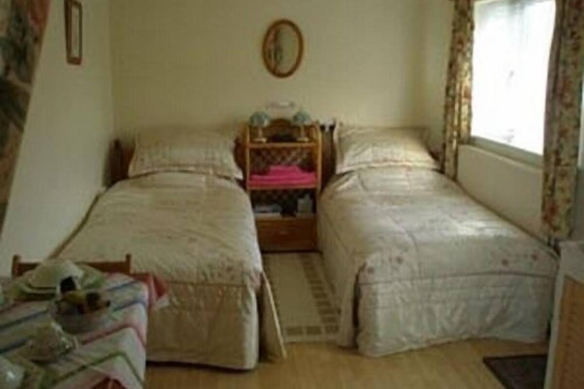Twin ensuite