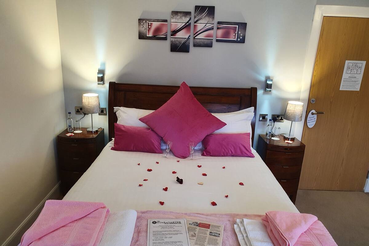 1 habitación, ropa de cama de alta calidad y cubrecamas