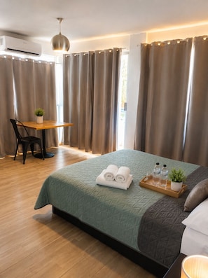 Single Room | Individually decorated, soundproofing, free WiFi - Hotel Miramar (La Paz)