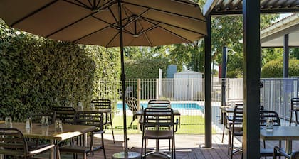 Brit Hotel Confort Manosque Cadarache