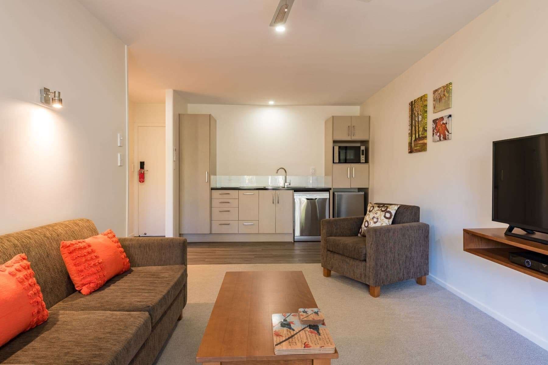 1 bedroom, in-room safe, desk, iron/ironing board