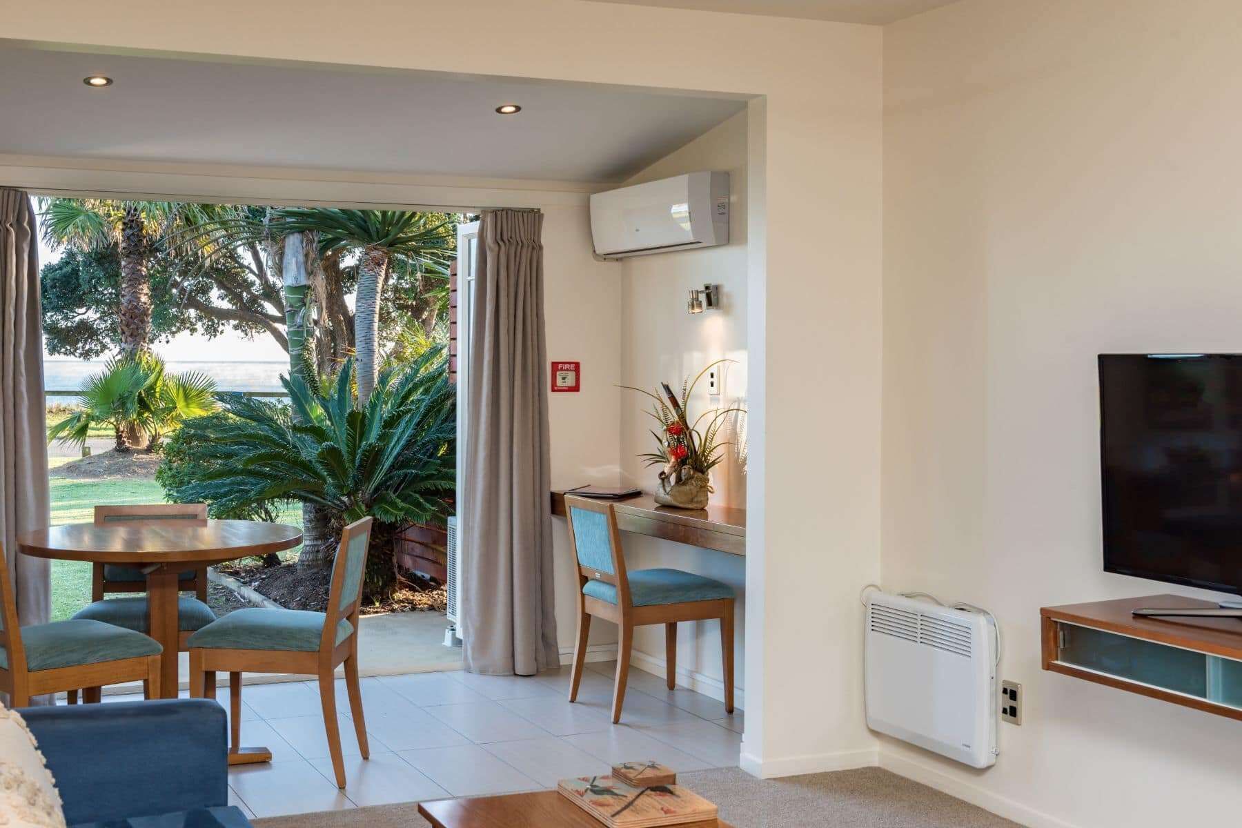 1 bedroom, in-room safe, desk, iron/ironing board