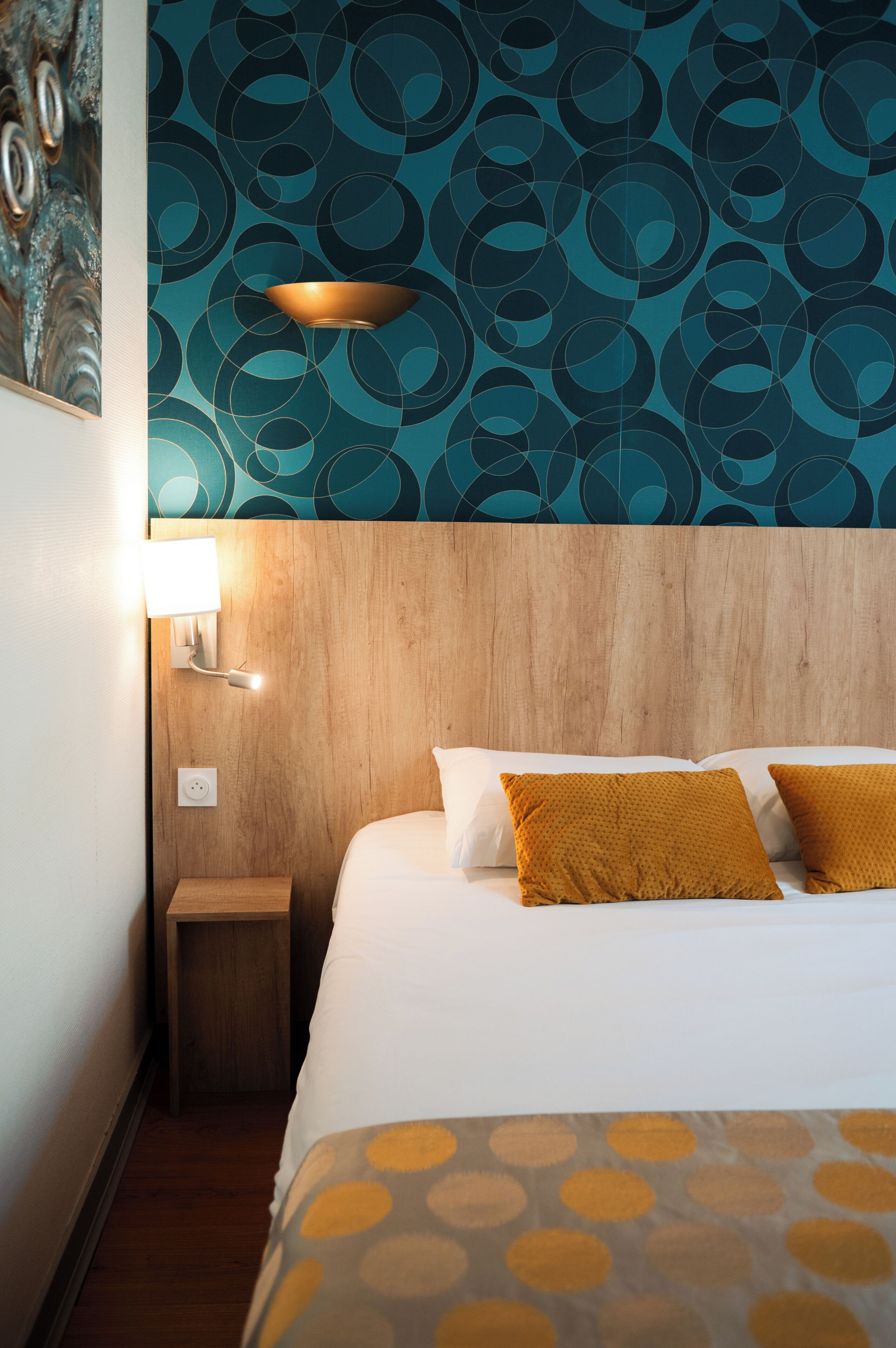 desk, blackout curtains, soundproofing, iron/ironing board