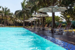 Outdoor pool, sun loungers